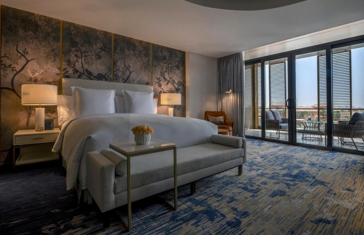 Jareed Hotel リヤード エクステリア 写真 A bedroom at the Ritz-Carlton, Downtown, Dubai