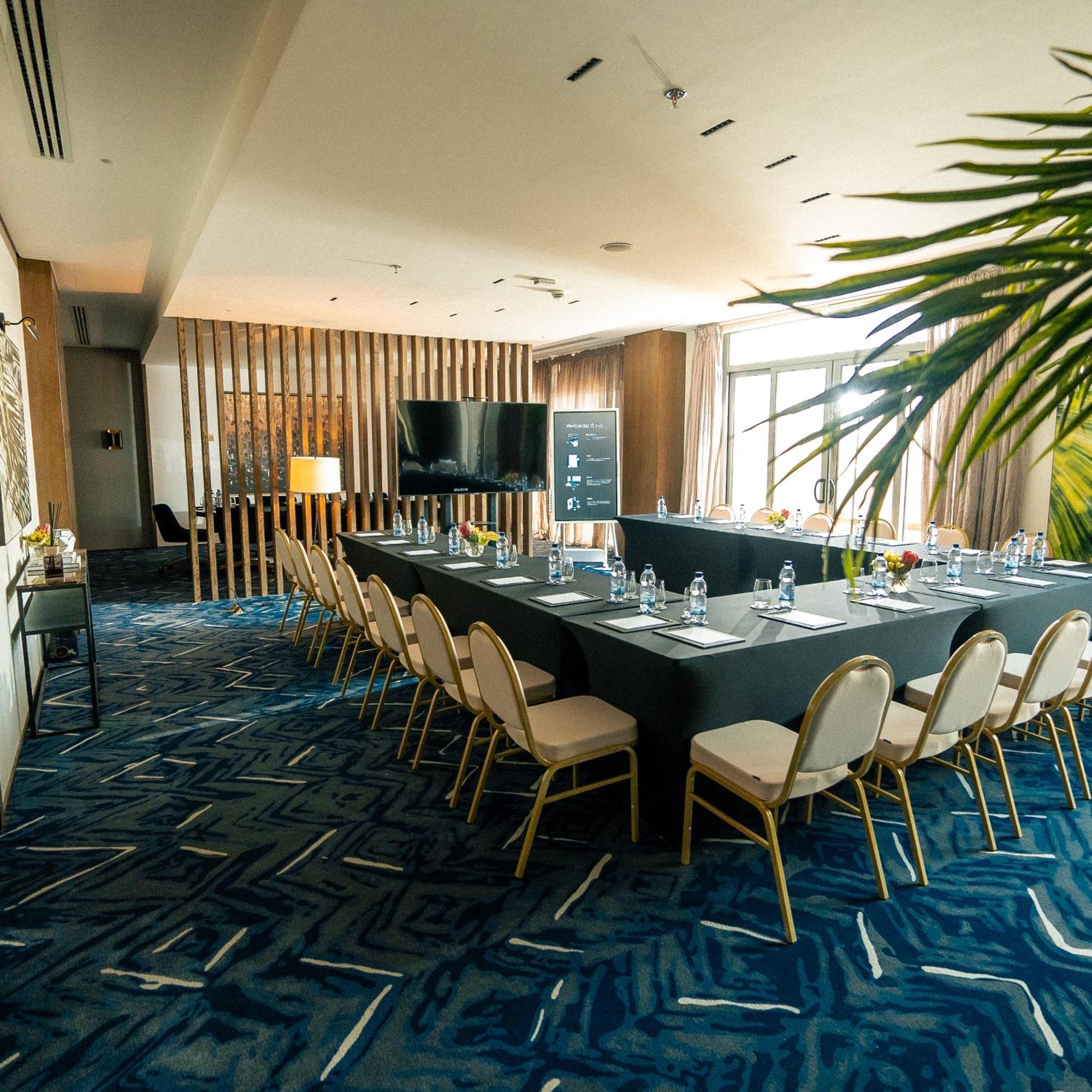 Jareed Hotel リヤード エクステリア 写真 Meeting room at the hotel